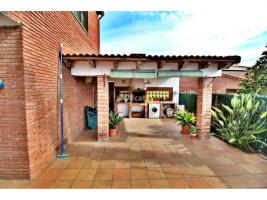 Unifamiliar aïllada, 217.00 m², seminou