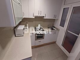 Pis, 87.00 m², prop de bus i tren