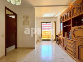 Pis, 80.00 m², 靠近巴士和地铁, Canyelles