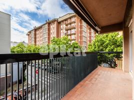 Pis, 110.00 m², prop de bus i tren, Calle de Picañol