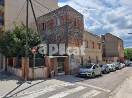 Houses (detached house), 202.00 m², near bus and train