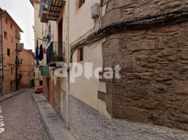 Flat, 145.00 m², near bus and train