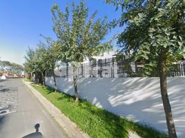 Pis, 172.00 m², près de bus et de train, presque neuf