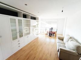 Pis, 135.00 m², prop de bus i tren, seminou