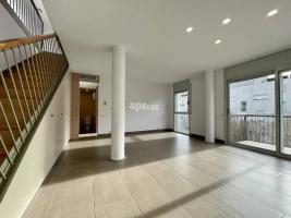 в аренду в Квартиры, 110.00 m², почти новый