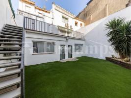 Unifamiliar aïllada, 208.00 m²