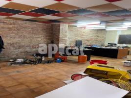 Local comercial, 695.00 m²