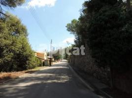, 2445.00 m²