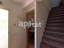  (xalet / torre), 231.00 m², fast neu