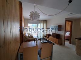 Pis, 55.00 m², presque neuf