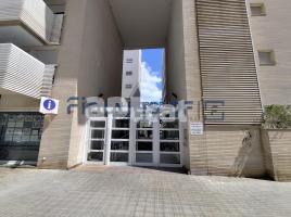 Pis, 55.00 m², presque neuf