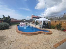  (xalet / torre), 291.00 m², جديد تقريبا, Calle València