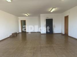  (unifamiliar aïllada), 338.00 m², حافلة قرب والقطار, جديد تقريبا
