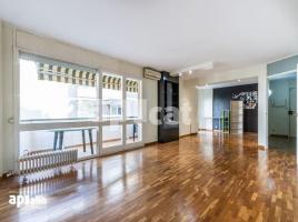 Flat, 115.00 m², near bus and train
