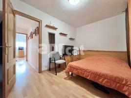 Pis, 80.00 m², prop de bus i tren