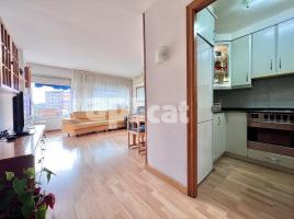 Pis, 80.00 m², prop de bus i tren