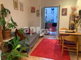 Flat, 50.00 m², near bus and train