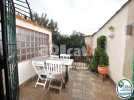  (unifamiliar aïllada), 246.00 m², Calle Catalunya