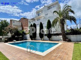 Piso, 70 m², seminuevo, Torroella, 89