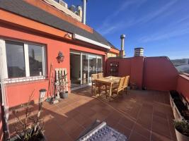 Alquiler ático, 80.00 m²