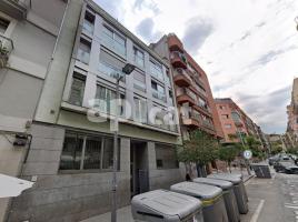 Dúplex, 102.00 m², cerca bus y metro, seminuevo