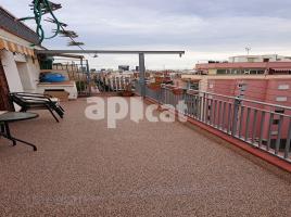 чердак, 71.00 m², pядом автобусный и железнодорожный, Calle Enginyer Moncunill
