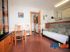 Estudi, 44.00 m², près de bus et de train