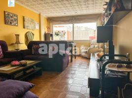 Pis, 92.00 m², prop de bus i tren