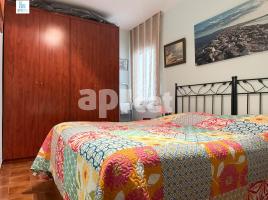 Pis, 92.00 m², prop de bus i tren