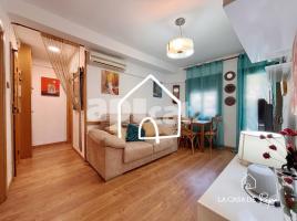 Pis, 72.00 m², près de bus et de train