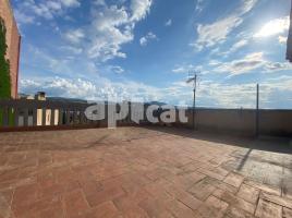 Casa (unifamiliar aïllada), 418.00 m², prop de bus i tren
