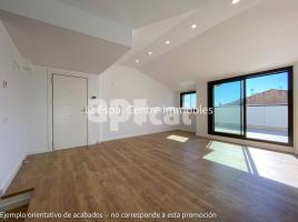 Àtic, 104.60 m², prop de bus i tren, nou