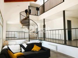  (xalet / torre), 294.00 m², 九成新, Calle del Clot