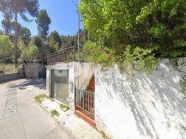  (unifamiliar adossada), 248.00 m², 附近的公共汽車和火車, Sant Llorenç Savall