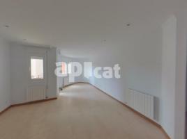 Pis, 120.00 m², 附近的公共汽車和火車, Avenida Pau Casals