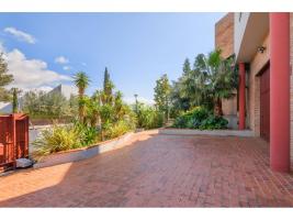 Unifamiliar aïllada, 305.00 m²