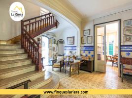  (unifamiliar aïllada), 652.00 m², حافلة قرب والقطار