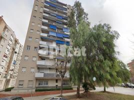 Flat, 99.00 m², near bus and train