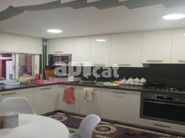 Pis, 90.00 m², Calle Girona