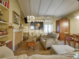 дома (Рядный дом), 392 m², Zona