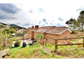 Unifamiliar aislada, 188.00 m², seminuevo