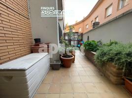 Houses (detached house), 253.00 m², near bus and train, almost new