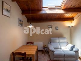 Casa (unifamiliar aïllada), 83.00 m², prop de bus i tren, CENTRE