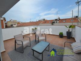Houses (terraced house), 280.00 m², near bus and train, almost new