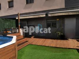 Pis, 213.00 m², 附近的公共汽車和火車, Calle Mas dels Cups