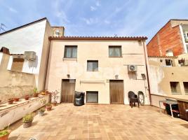 Casa (unifamiliar adossada), 360.00 m², Calle d'Adrià Álvarez