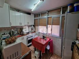 Piso, 60.00 m², cerca de bus y tren