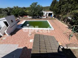 Casa (unifamiliar aïllada), 338.00 m², prop de bus i tren