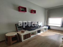 Pis, 56.00 m², près de bus et de train, presque neuf, Poble Nou