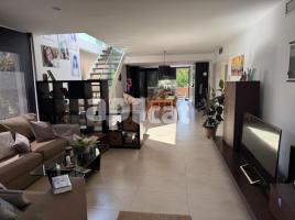 Casa (xalet / torre), 250.00 m², seminou